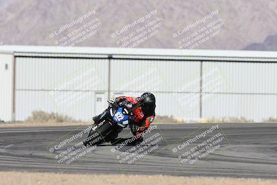 media/Jan-15-2026-Racers Edge (Thu) [[dfebeb70ab]]/2-A Group/Session 3 (Turn 16)/